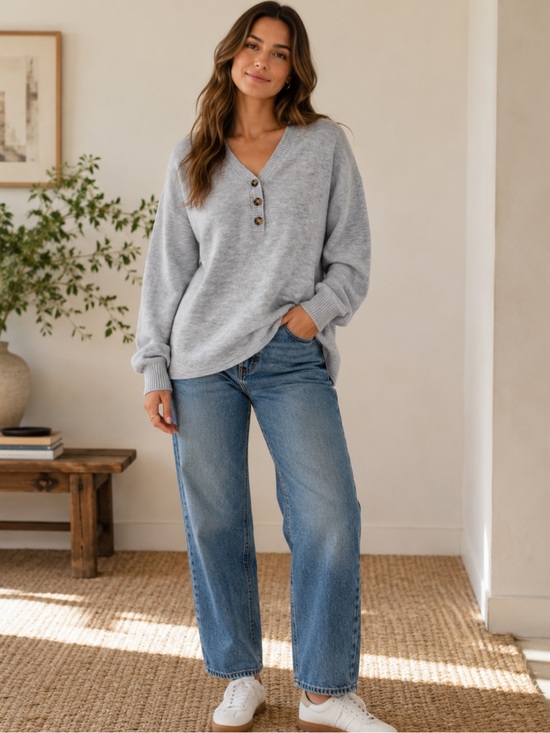 Billabong Sweaters - Billabong women's V-neck long-sleeve henley sweater grey oversized size L